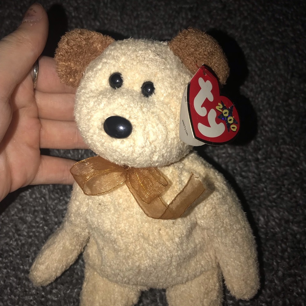 Huggy Beanie Baby